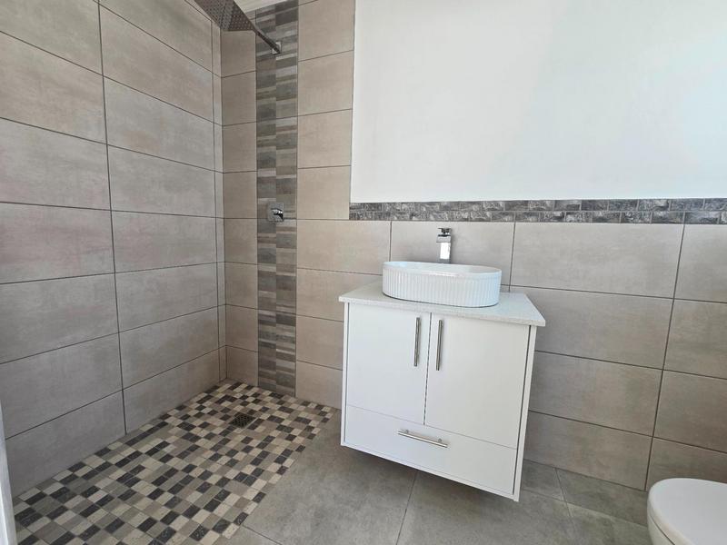 3 Bedroom Property for Sale in Britannia Bay Western Cape
